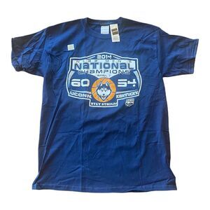 NWT Youth XL 2014 UCONN Men's NCAA‎ National Champions Blue 84 Shirt Hologram